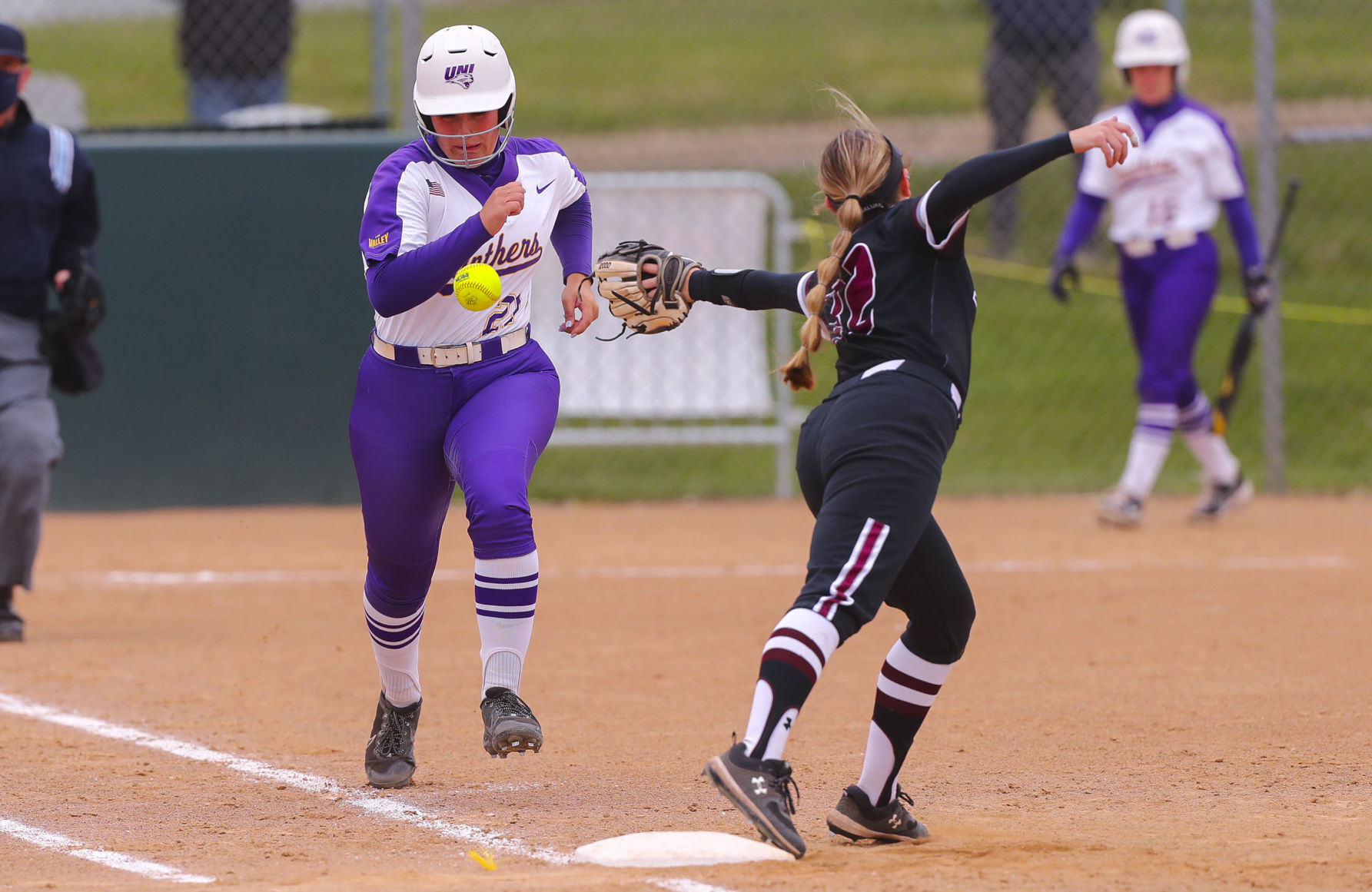 SBall UNI vs. SIU 6